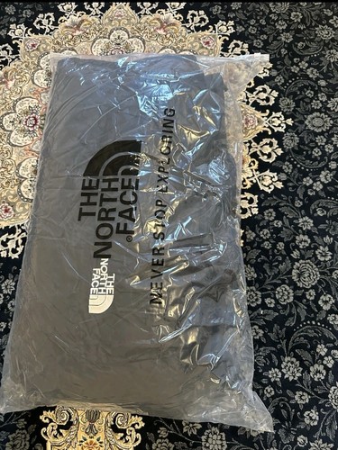 North face nuptse 700 - 700, black