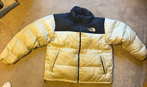 The north face nuptse - face,