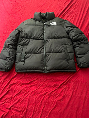 The north face nuptse - face, retro